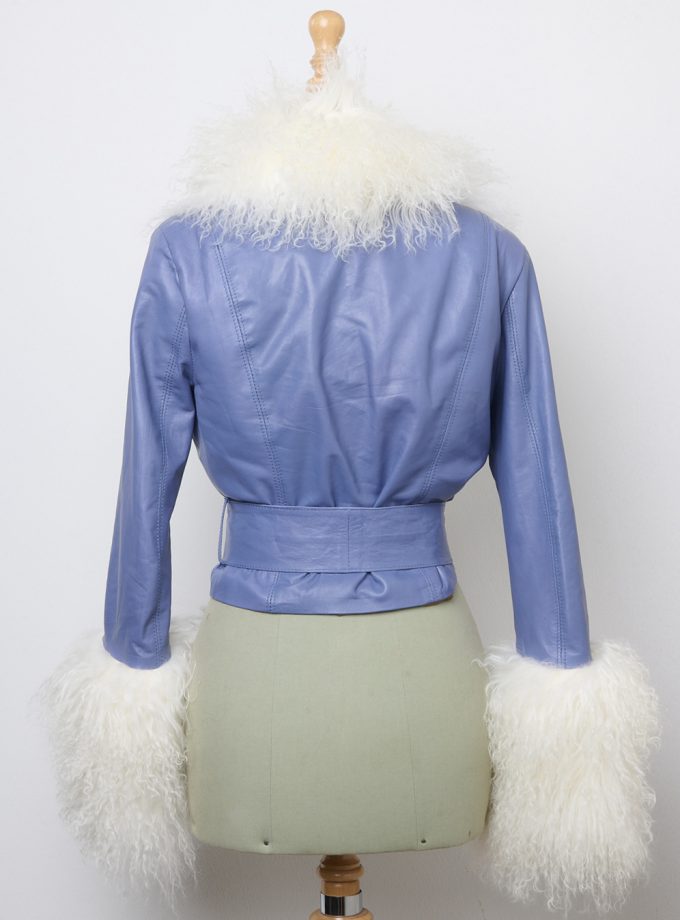 Chaqueta corta de cuero