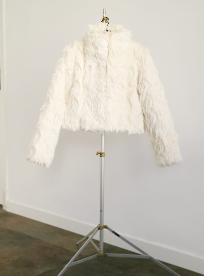 Chaqueta corta de pelo